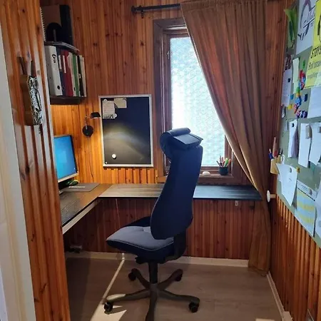 Vidjeveien Galehus F Apartamento Hammerfest
